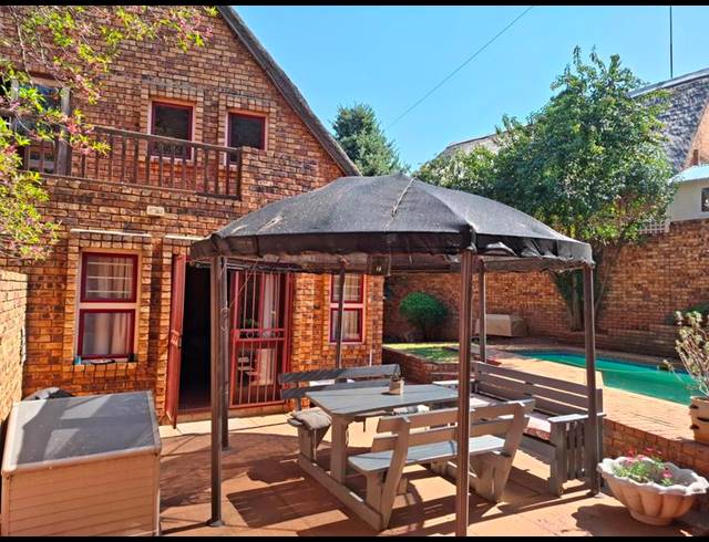 3 BEDROOM HOUSE FOR SALE IN FAERIE GLEN